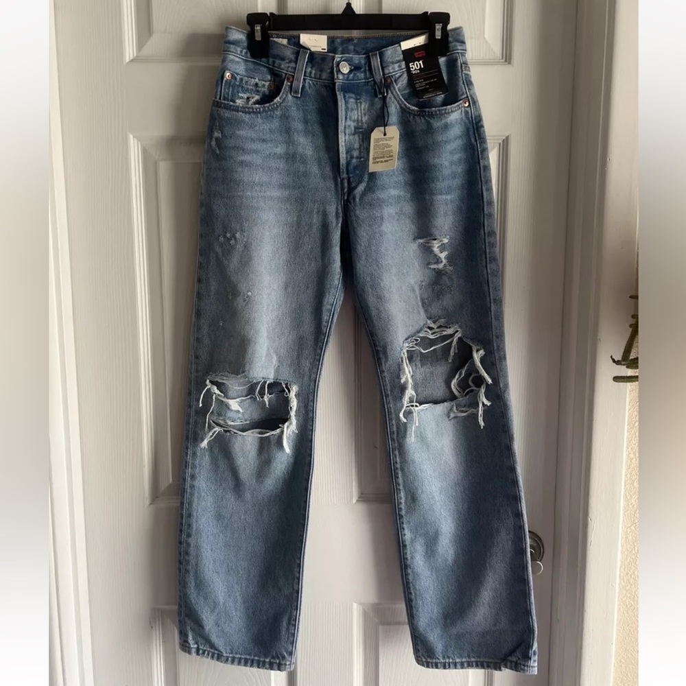 NWT 26x30 Levi’s 501 90’s Jeans Distressed Denim Mid Rise Straight Cotton Blue
